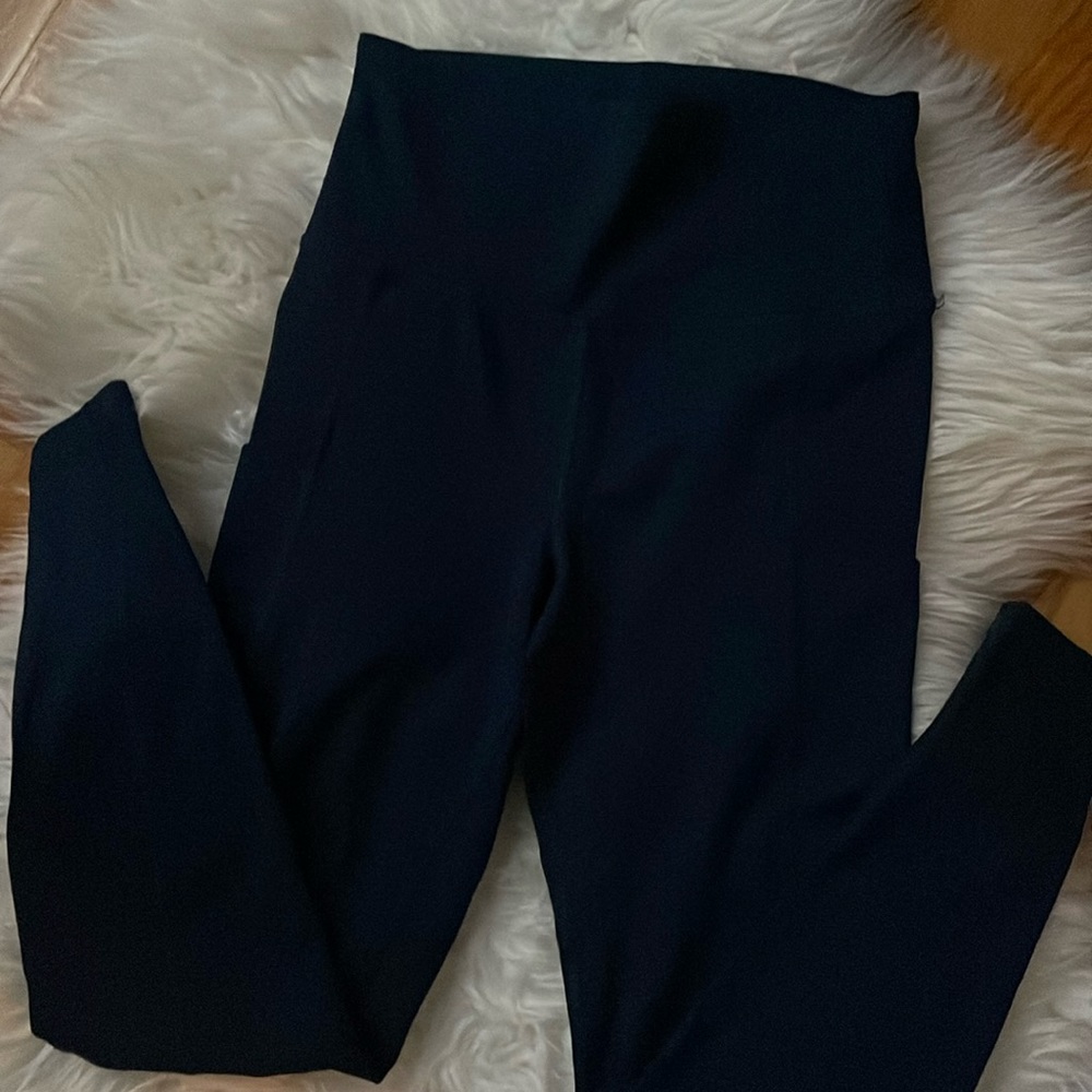 Aerie leggings with pockets